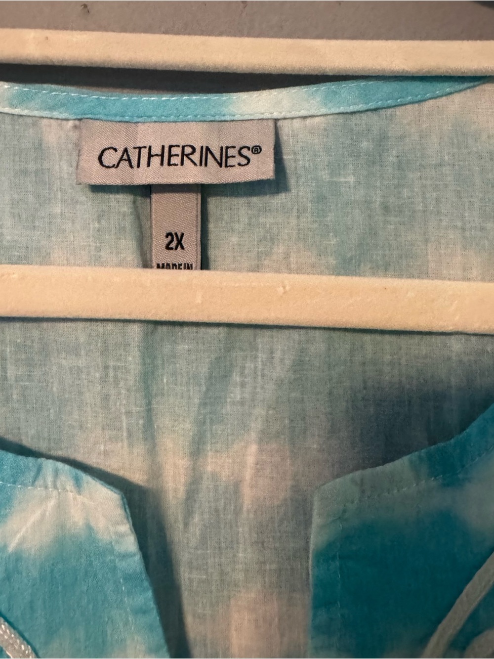 Catherines Women’s Sky Blue Tie-Dye Embroidered V-Neck Tunic Size 2X - Picture 5 of 8